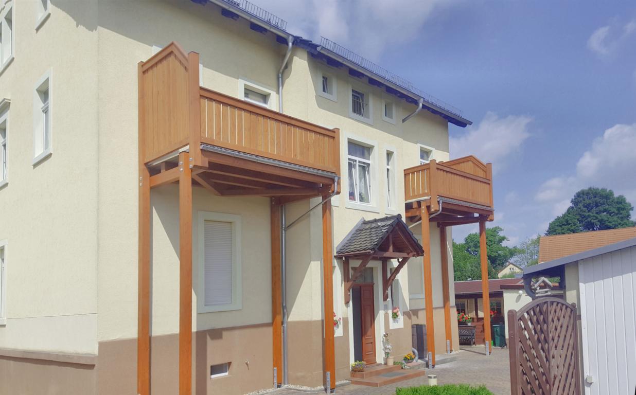 Holz Balkon